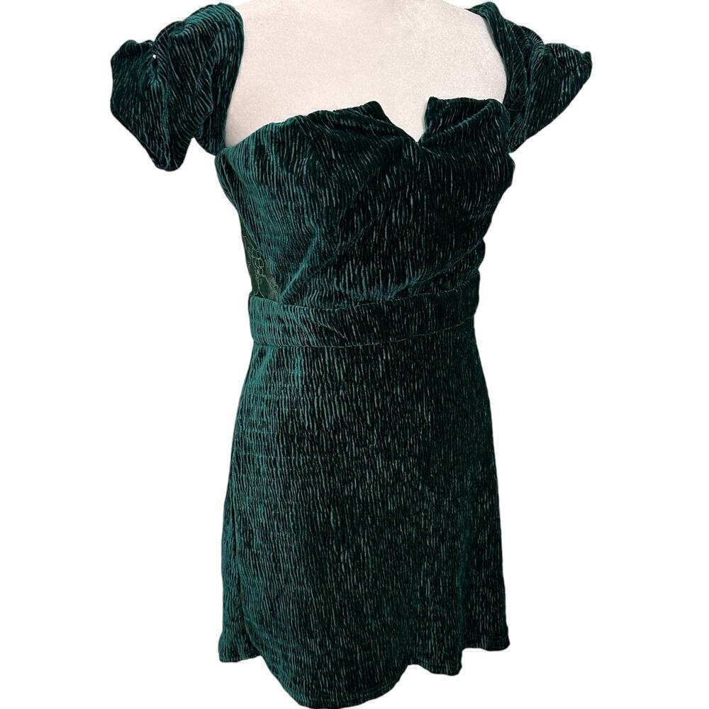lulus dark green ribbed velvet sweetheart mini cap sleeve dress lace panel small